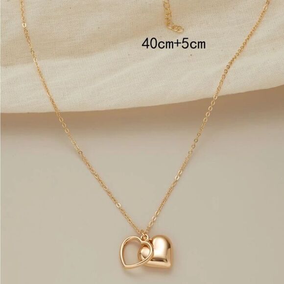 5/$25 HEART DELICATE GOLD NECKLACE - Picture 4 of 6